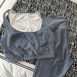 ✨Like New, YEAR OF OURS  Workout Legging Set✨